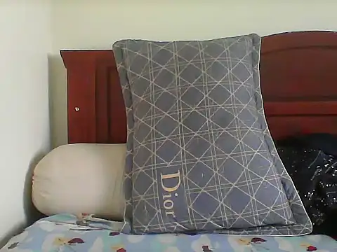 Dumani99's cam snapshot