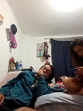 jeans_and_emma live sex cam