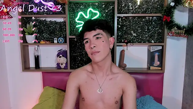 Angeldust19 live sex cam