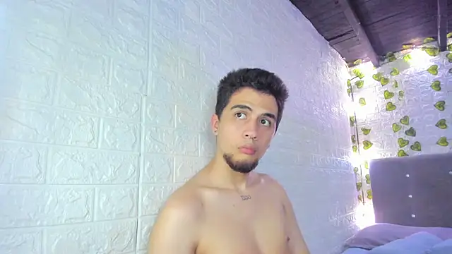 andyxraven_ live sex cam