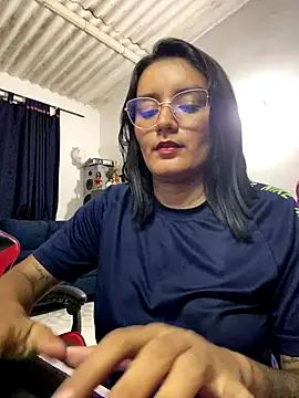 Lucia-Candy's cam snapshot