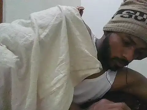 Raw12499 live sex cam