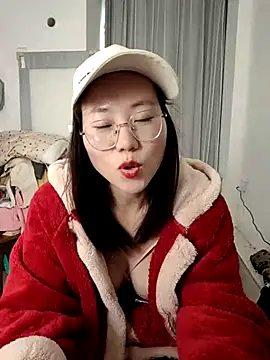 nini10052025's cam snapshot