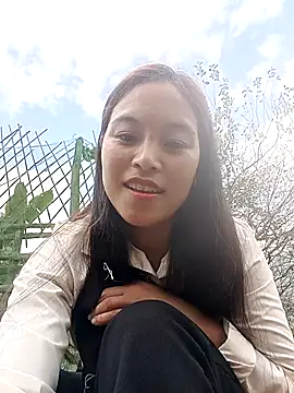 Alice-567's cam snapshot