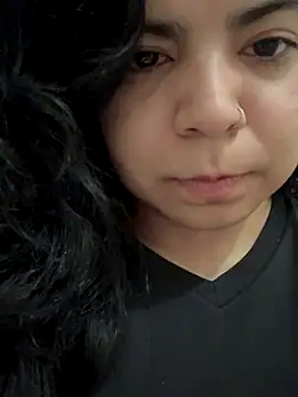 kimmiakiss22 live sex cam