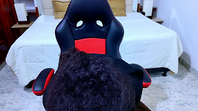 laureentt_'s cam snapshot