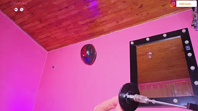 Lilithbeth_'s cam snapshot