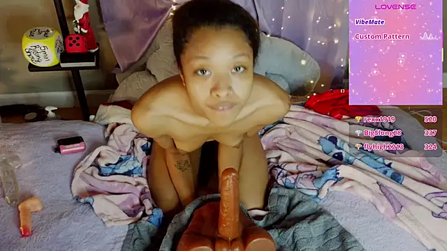 rubywithpearls's cam snapshot