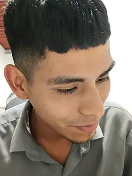 El_CHEGO live sex cam