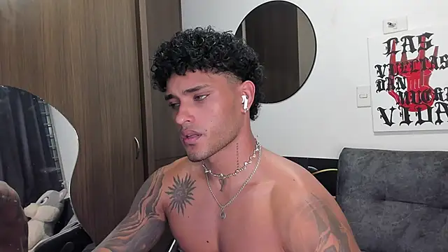 Alessandro_Vanni live sex cam