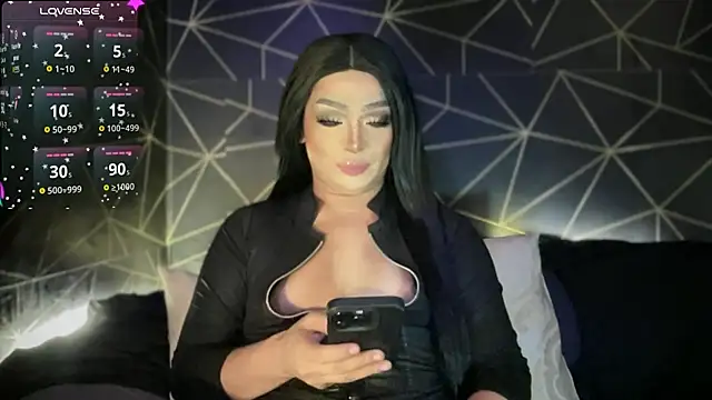 myfruitisswelling live sex cam