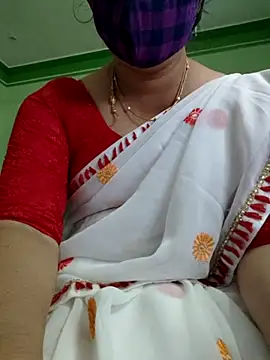 Kerala_Adhya's cam snapshot