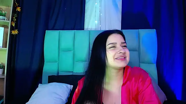 Emilyy05_'s cam snapshot