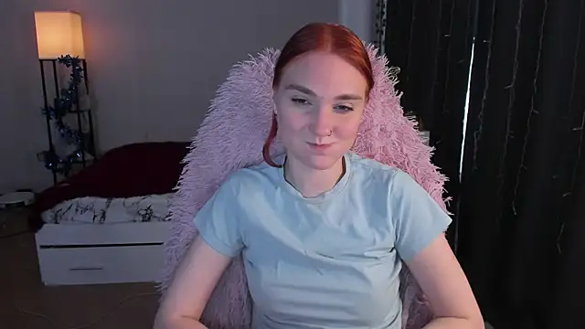 ReddHotPipper live sex cam