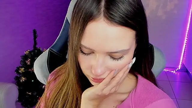 yourArya's cam snapshot