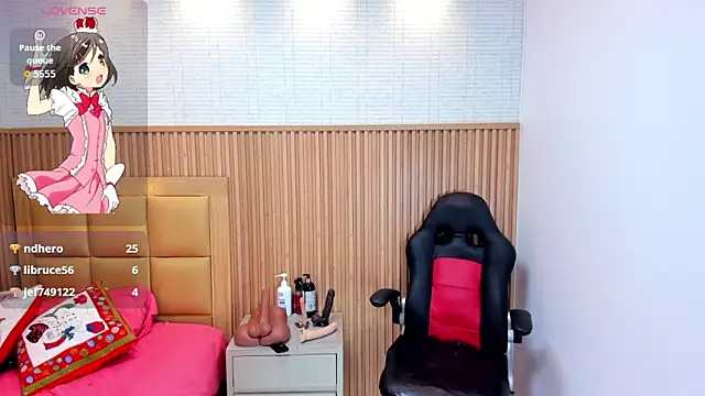 LOLAMAXI's cam snapshot