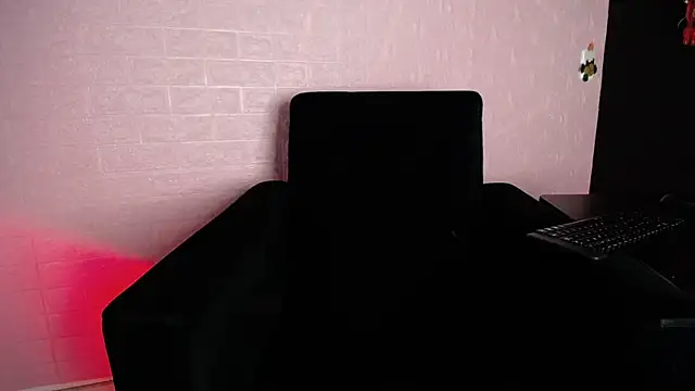 Princess_Mia1126's cam snapshot