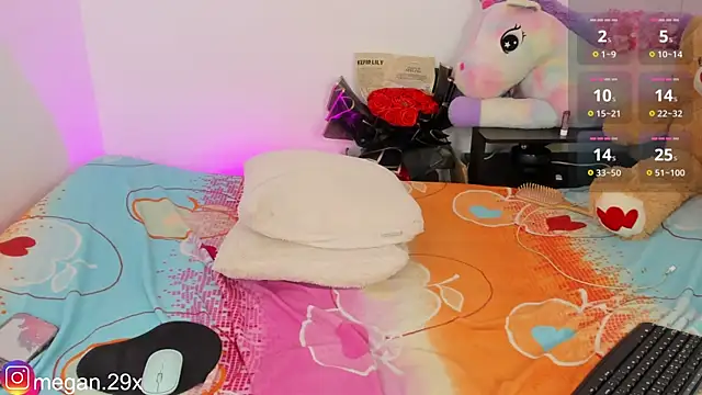 megan_29's cam snapshot