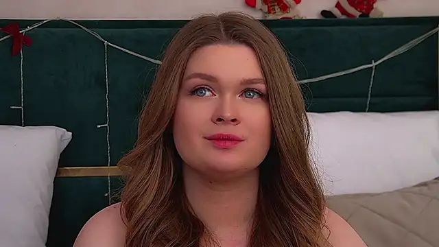 CrystalLyons's cam snapshot