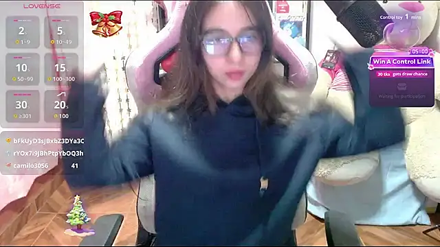 Maggie_Fox3's cam snapshot