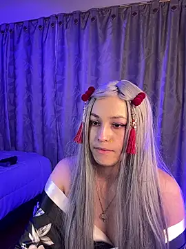 Eymmy_24's cam snapshot