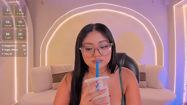 GabriellaLee live sex cam