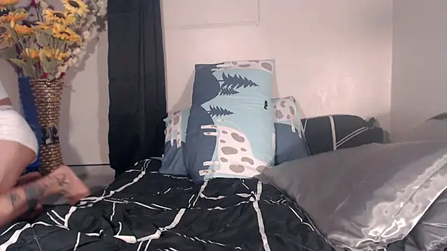 Miracle_TheBrat live sex cam