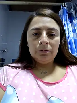 nahomysaints live sex cam