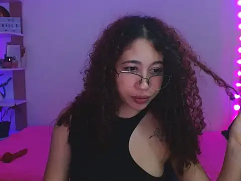 Medussa3033's cam snapshot