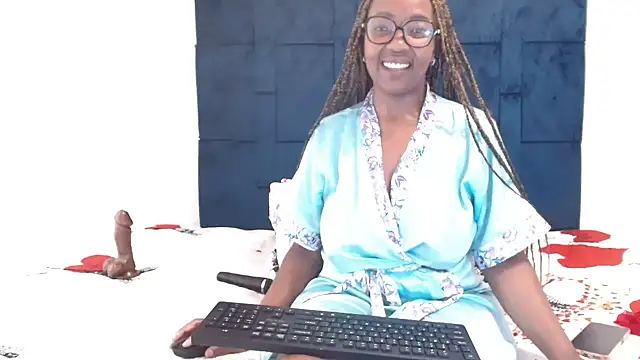 BigBootySimbax's cam snapshot