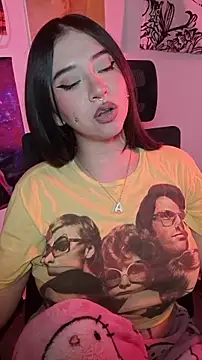 annbones_ch's cam snapshot