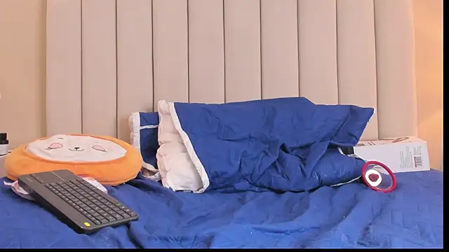 Rachel_Donnelly's cam snapshot