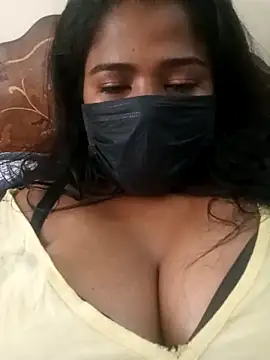 HAANNIAA live sex cam
