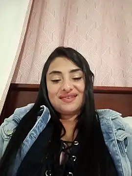 sara_nina's cam snapshot