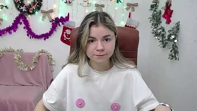 TinaRedly's cam snapshot