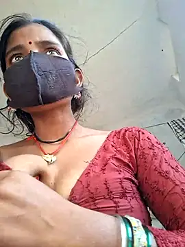 RAYI_Queen_3 live sex cam