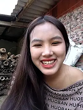 Money_moneylove's cam snapshot