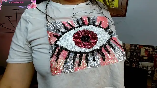 naihroby's cam snapshot