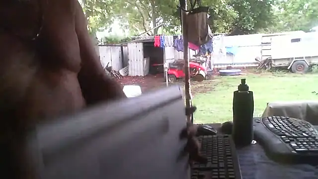 herbie010666 live sex cam