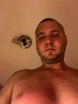 Brando2585 live sex cam