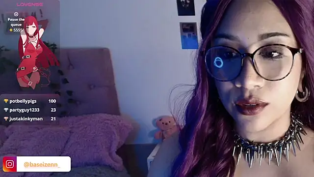 exodiakinky2's cam snapshot