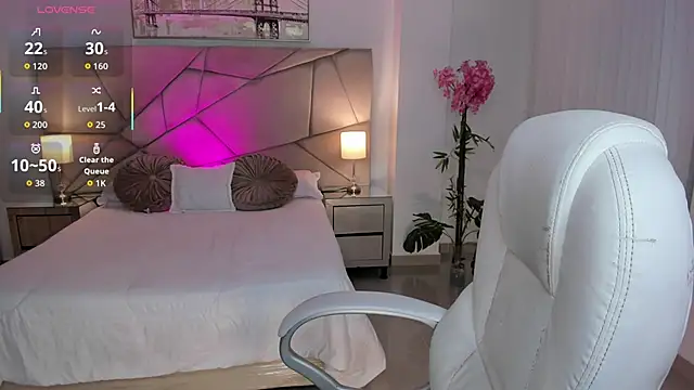 zharaa_fox's cam snapshot