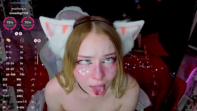 ElswythCovil live sex cam