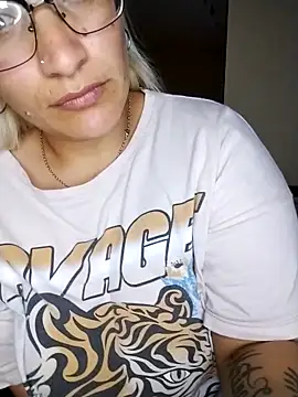 rusher27's cam snapshot