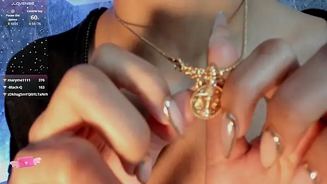 Aprillbrunette live sex cam