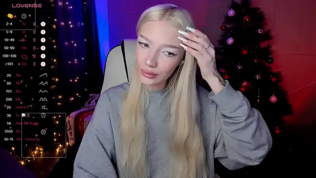 AnyaTaylor_'s cam snapshot