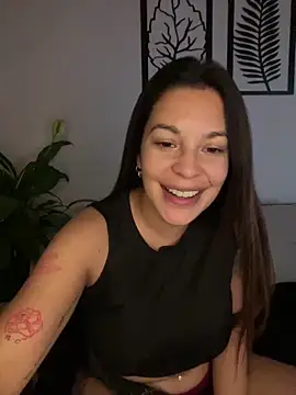 Flor_aura30's cam snapshot