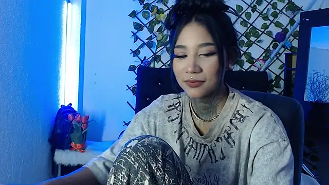 lyam_ebony_'s cam snapshot