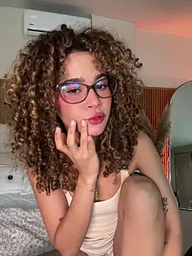 Lianh_Benett's cam snapshot