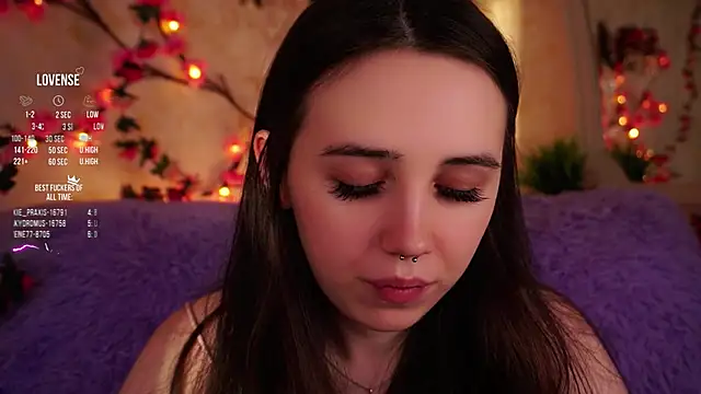 GillianDowdey's cam snapshot